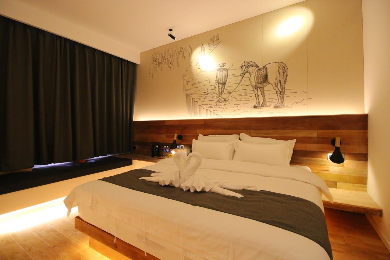 Lijiang Shuhe Travelling Hotel Exterior foto