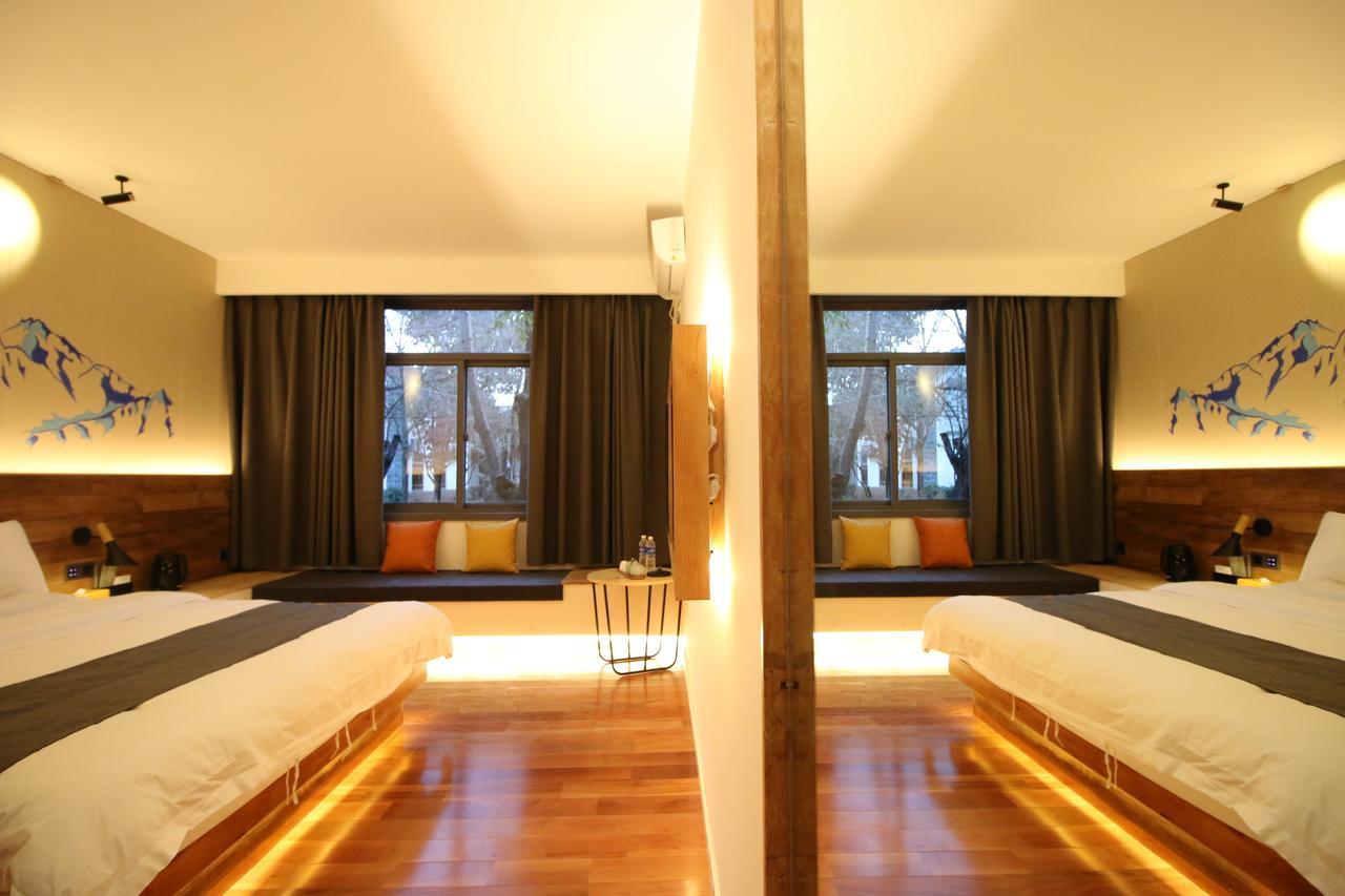 Lijiang Shuhe Travelling Hotel Exterior foto